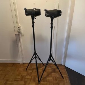 Location Elinchrom D-Lite RX4