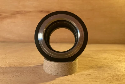 Location URTH M42 Lens et Les boîtiers Micro Four Thirds (M4/3)