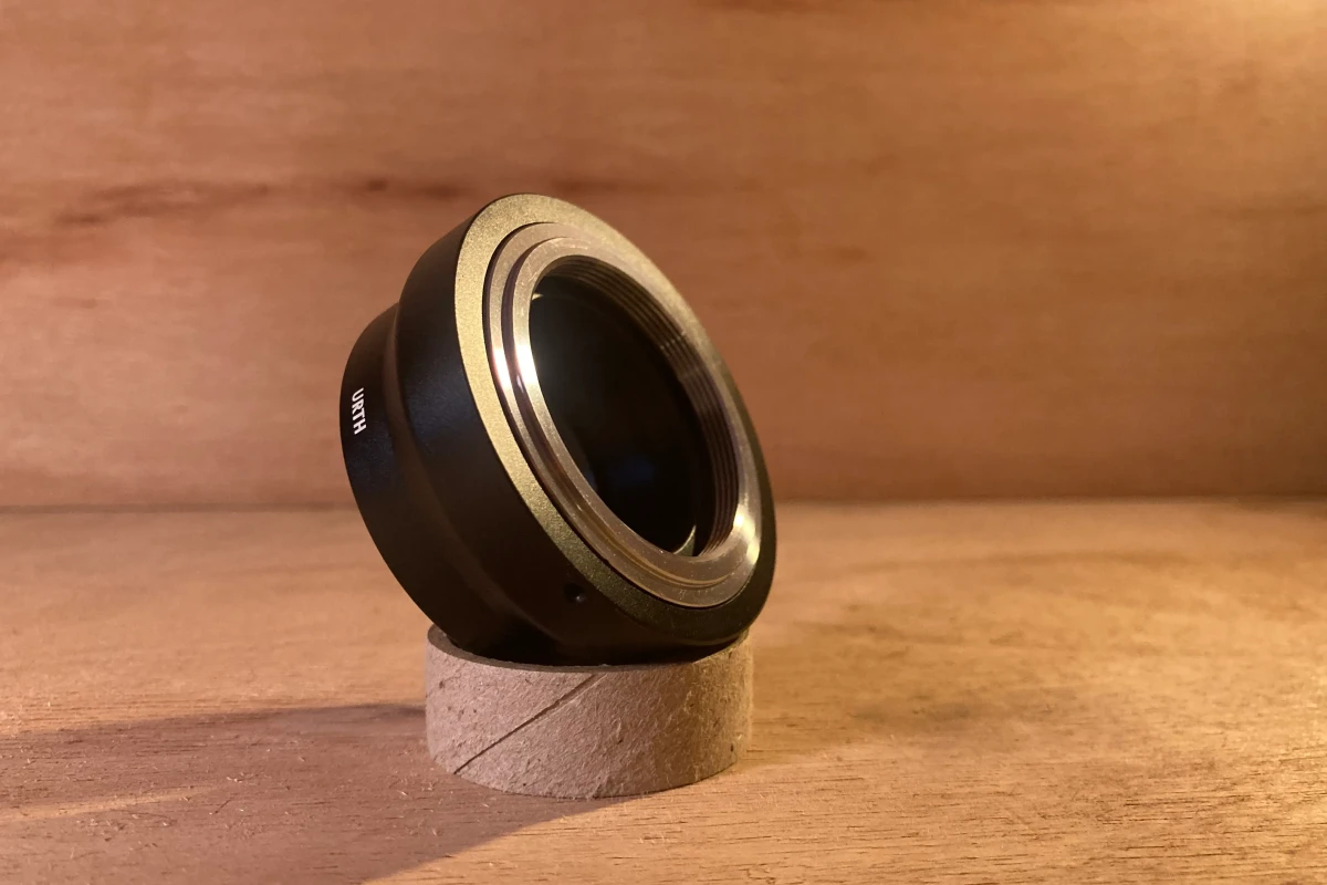 Location URTH M42 Lens et Les boîtiers Micro Four Thirds (M4/3) - Lightyshare
