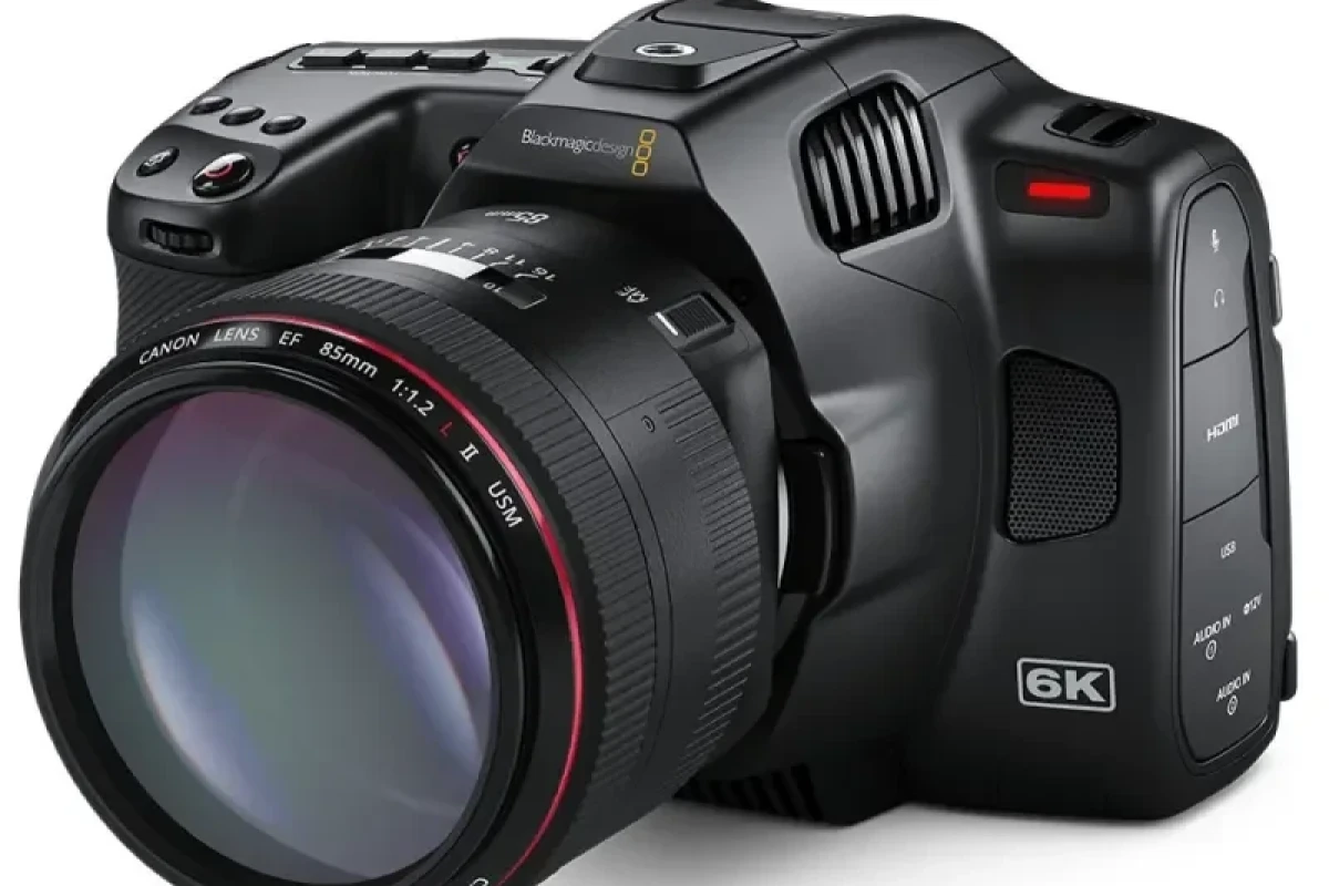Location Blackmagic Design Blackmagic Pocket Cinema Camera 6K Pro - Lightyshare