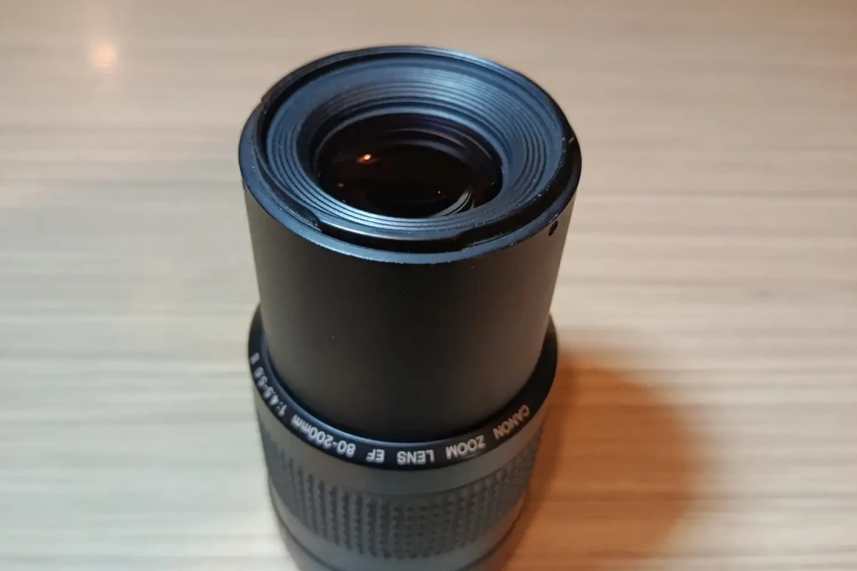 Location Canon EF 80-200mm f/4.5-5.6 II - Lightyshare