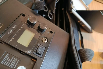 Location Neewer Light Panel 660
