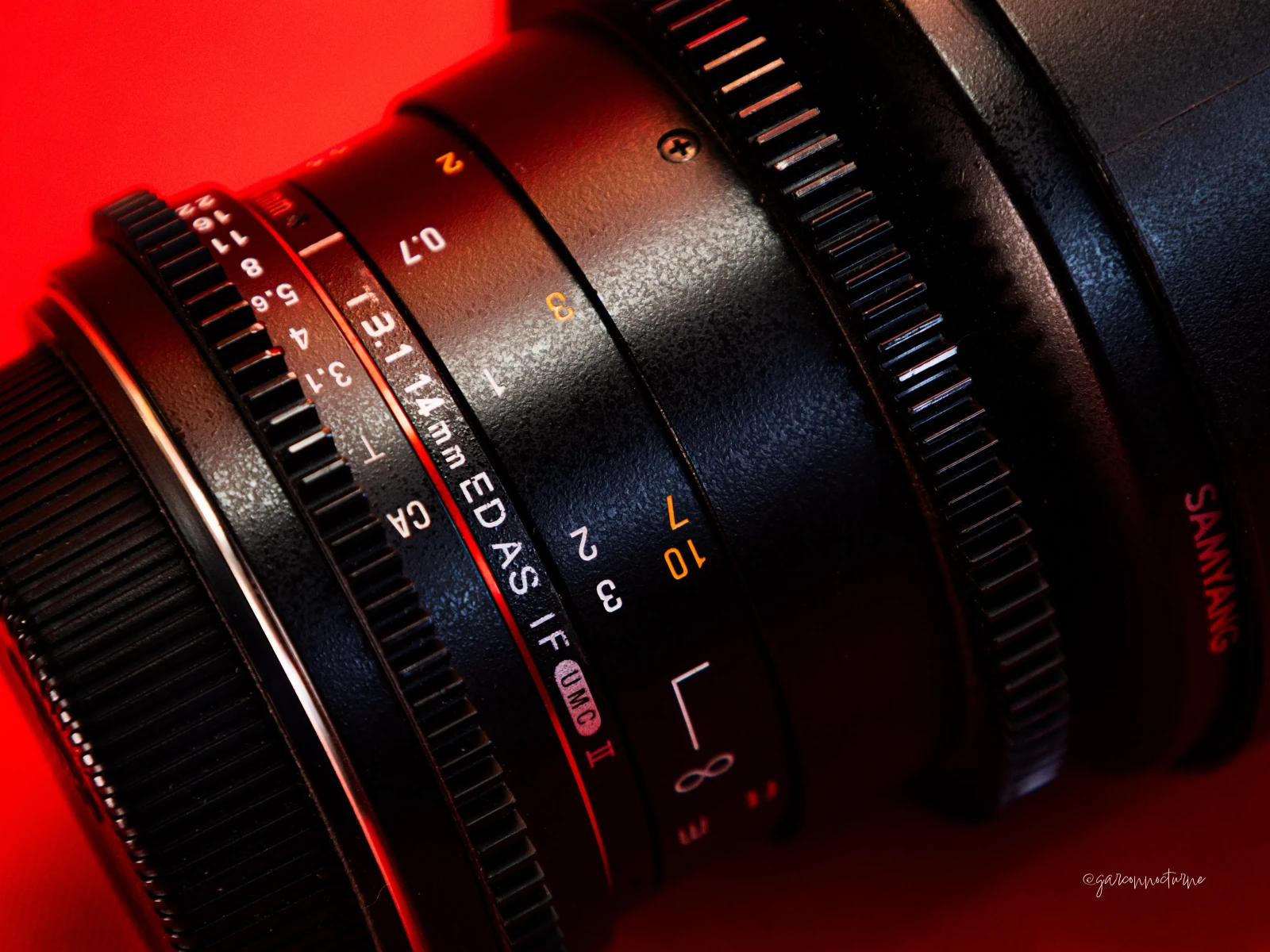 SAMYANG Cine 14mm EF (FULL FRAME) T3.1 EDAS IF UMC II - Photo 2 sur 4