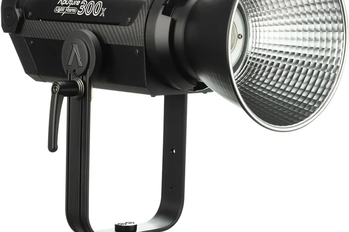 Location Aputure 300X - Lightyshare