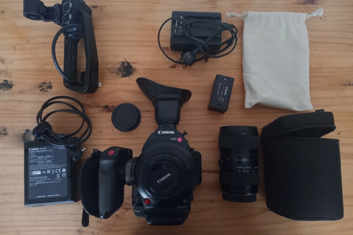 Location Canon C100 Mark II - Lightyshare