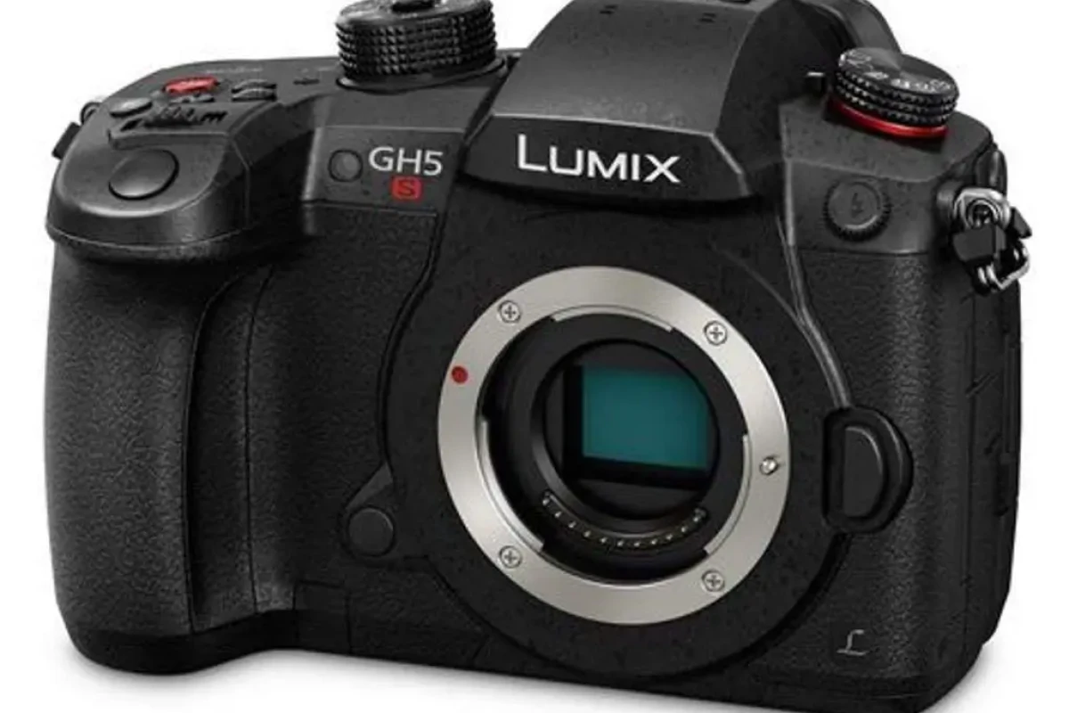 Location Panasonic LUMIX GH5S - Lightyshare