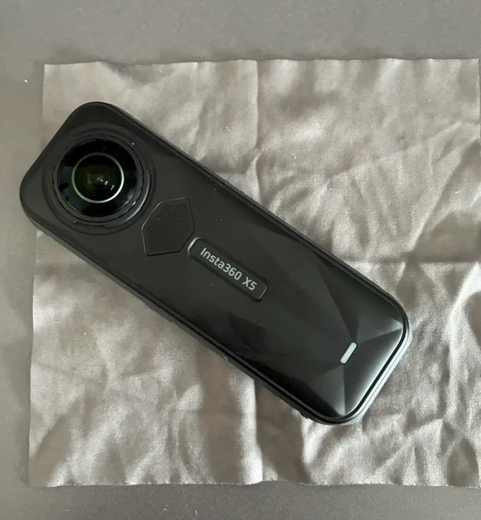 Insta360 X5 - Photo 2 sur 3