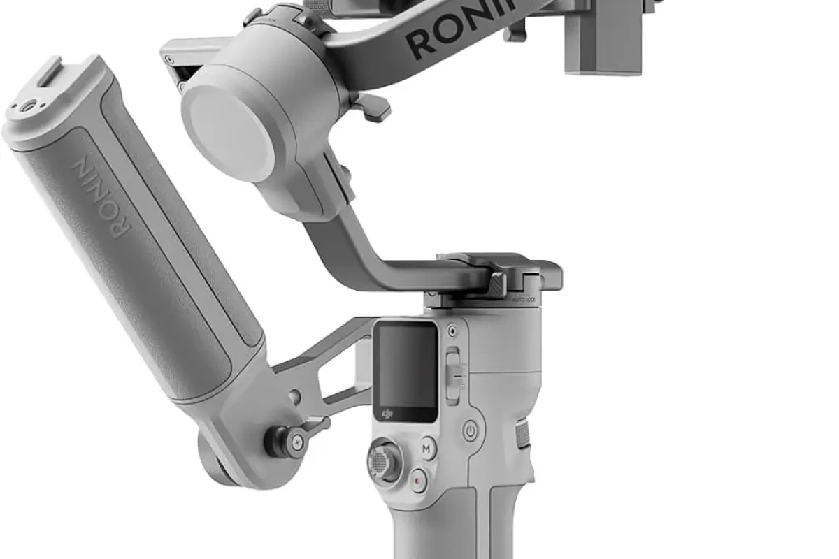 Location DJI RS 4 Pro Bundle - Lightyshare