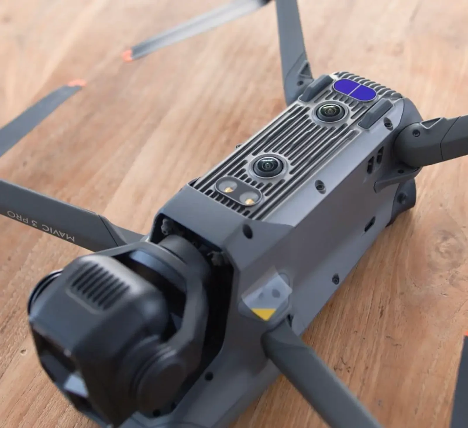 DJI Mini 3 Fly More Combo - Photo 7 sur 8