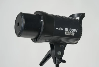 Location Godox SL60W