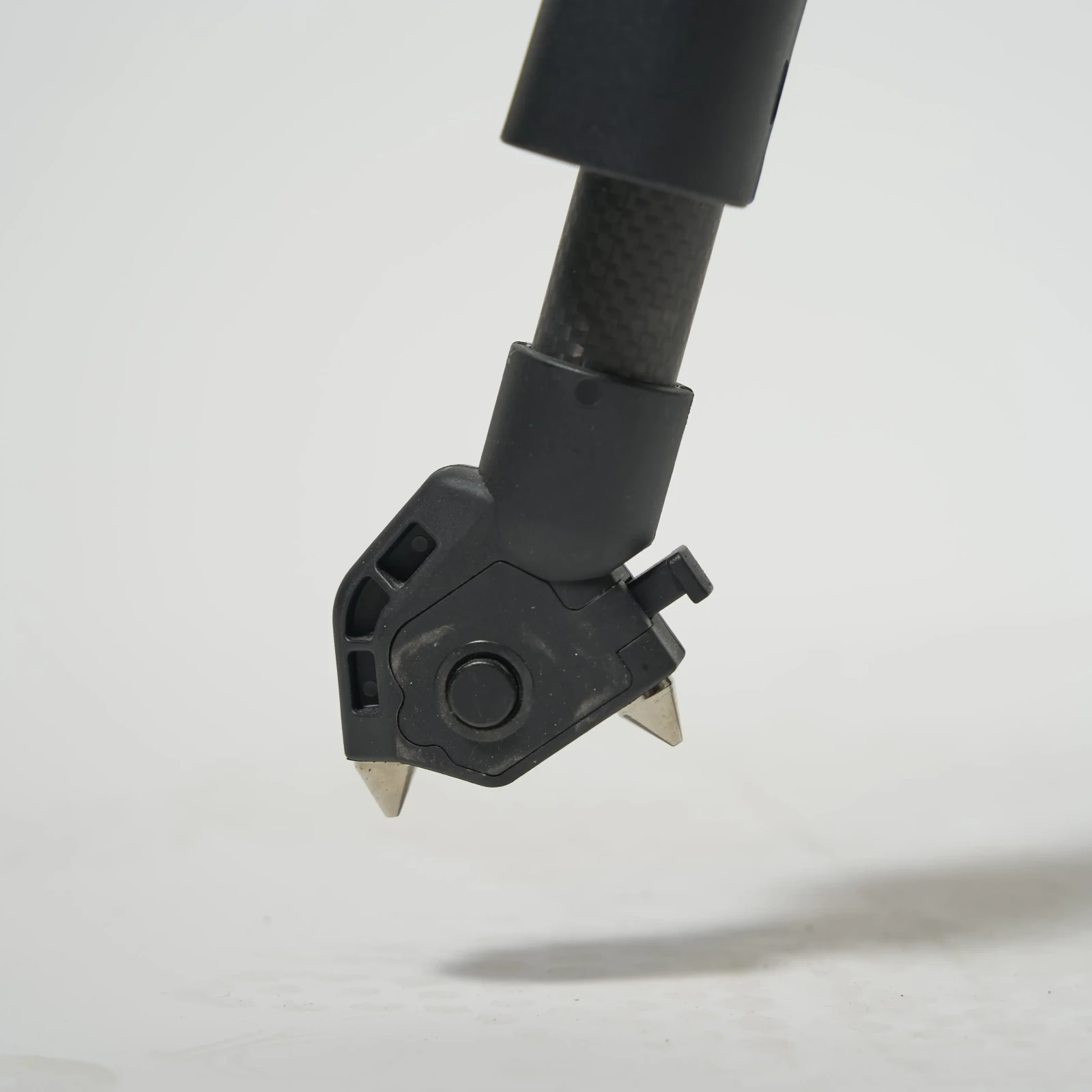 SmallRig AD100 - 3989 - Trépied en Fibre de Carbone Robuste avec 360° Tête Fluide - Photo 7 sur 7