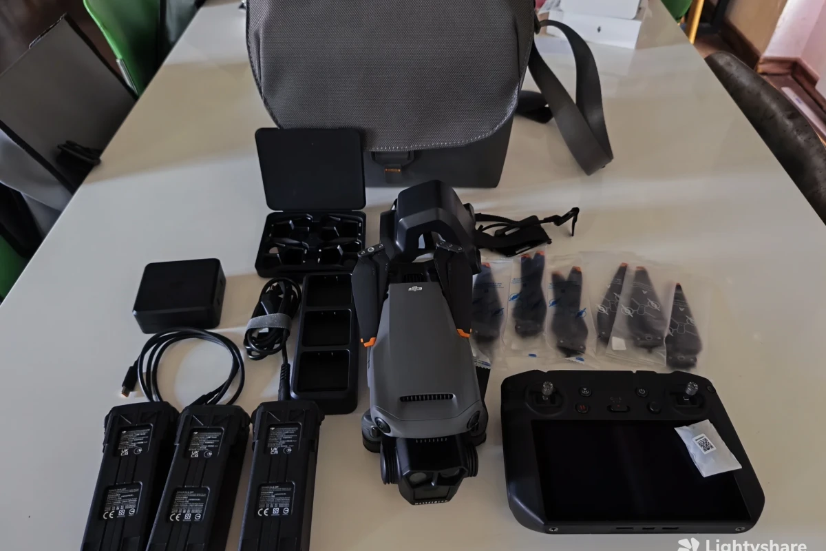 Location DJI Mavic 3 Pro - Lightyshare