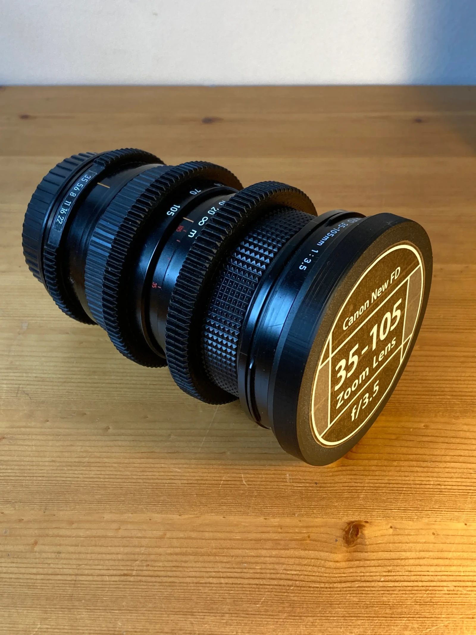 Canon FD Zoom 35-105mm f/3.5 - Photo 4 sur 5