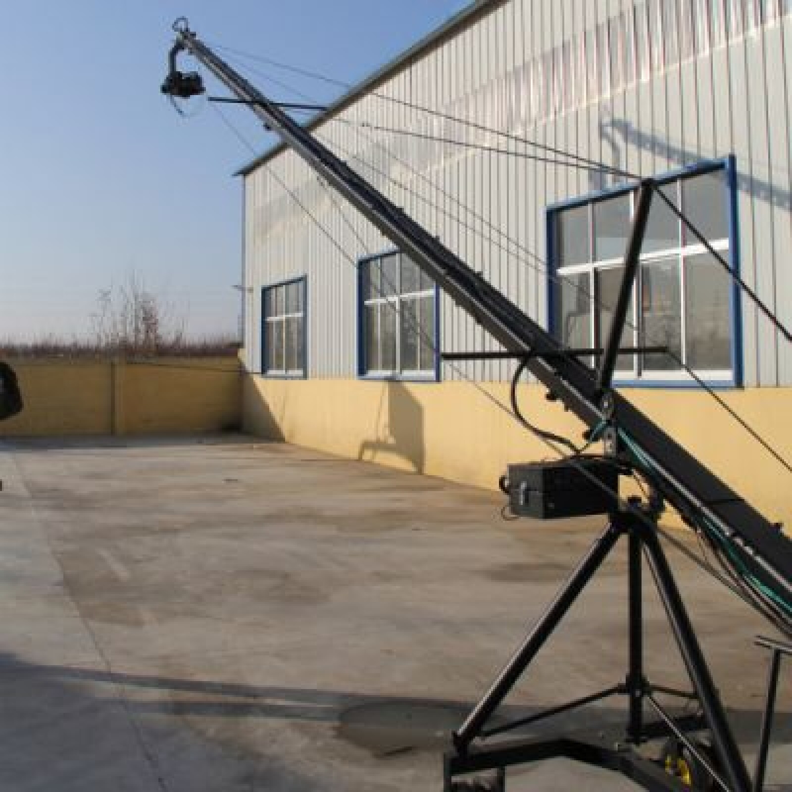 Jimmy Jib 12m 3 axes - Photo 1 sur 2