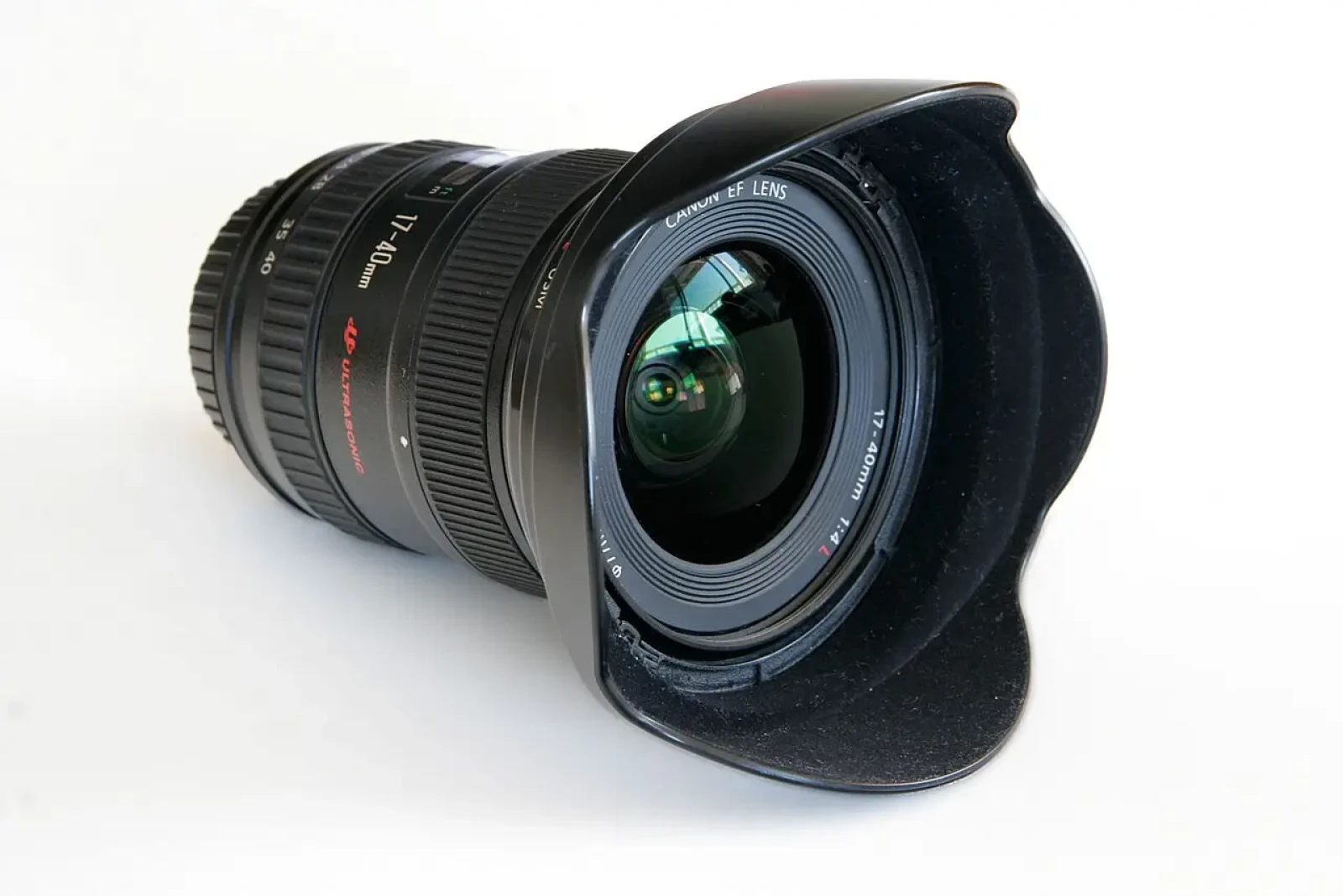 Canon EF 17-40mm f/4L USM - Photo 2 sur 2