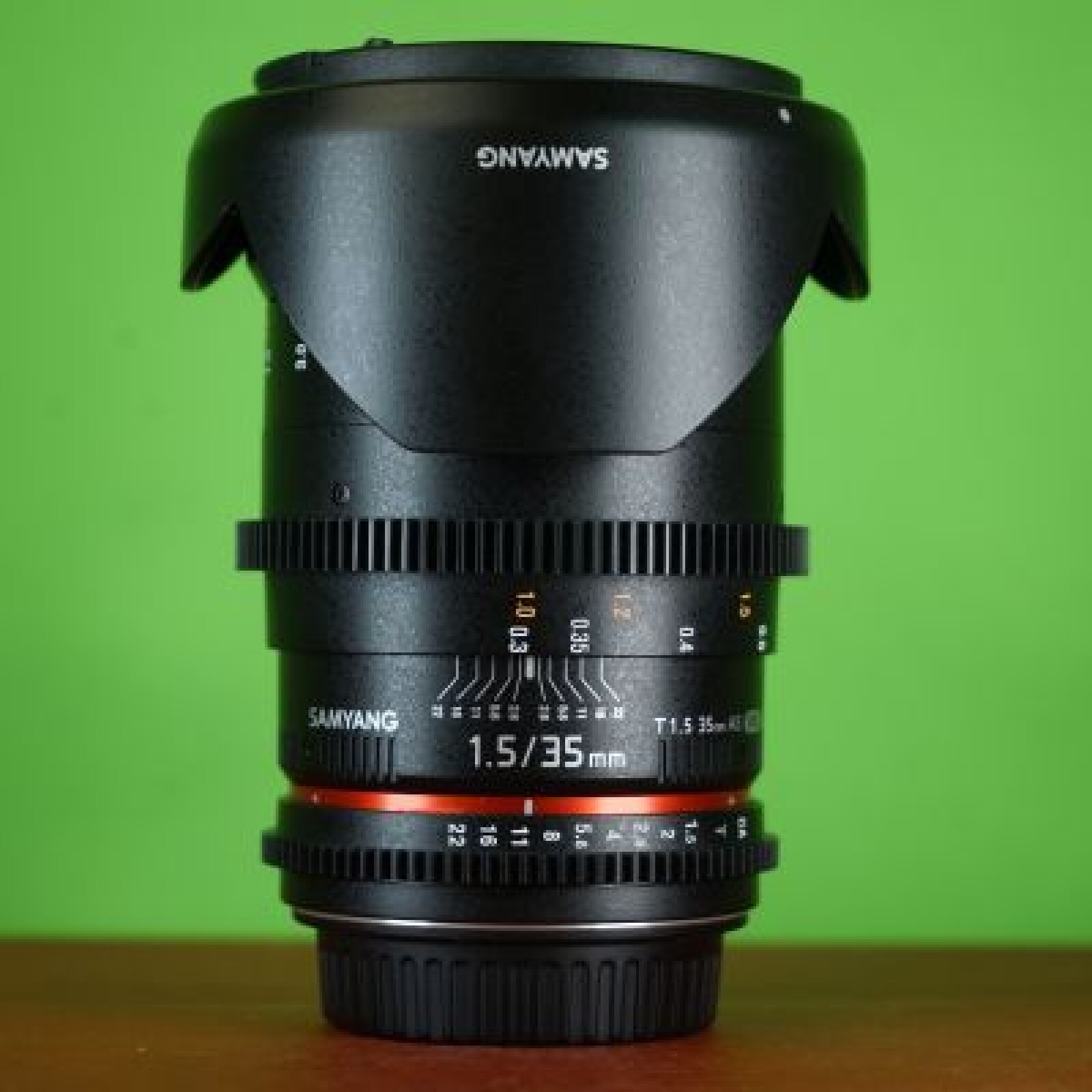 SAMYANG CINÉ 35mm T1.5 EF - Photo 1 sur 2
