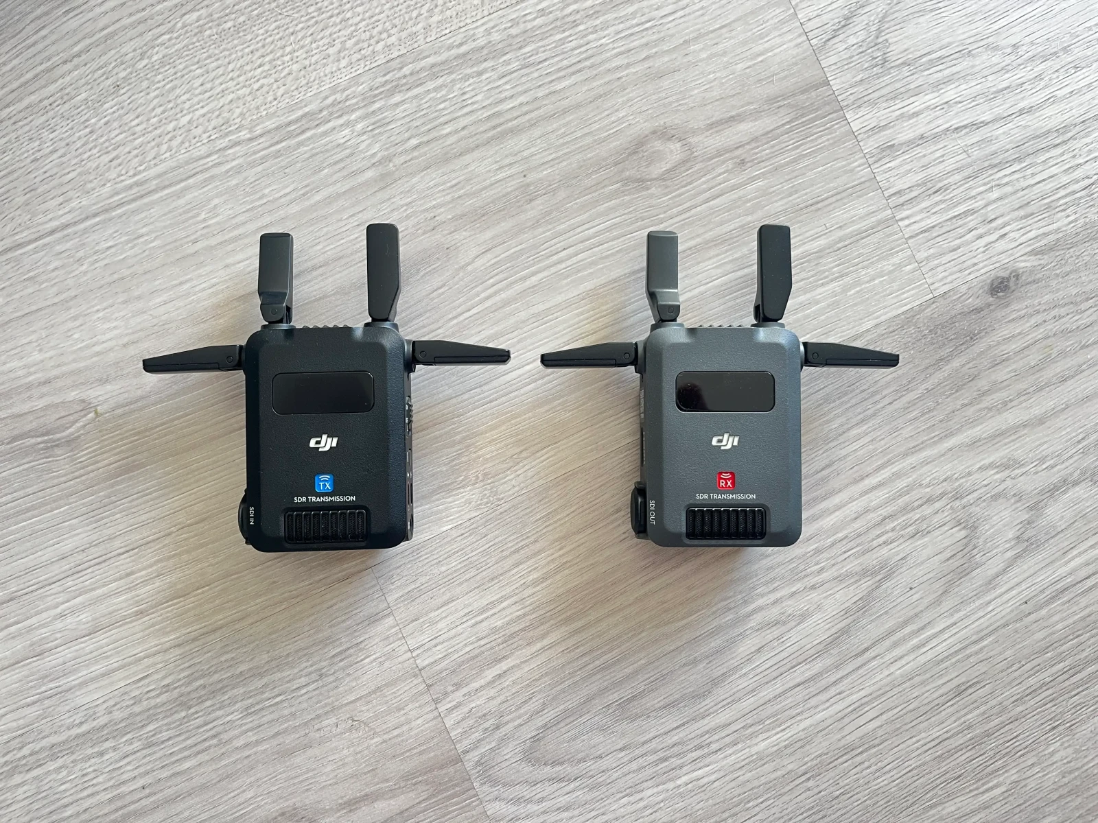 DJI Transmission - Photo 1 sur 2