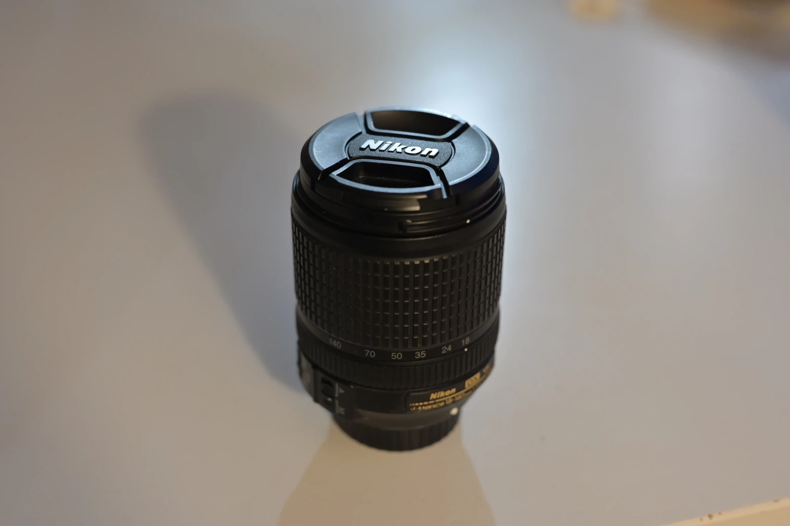 Nikon Nikon AF-S DX NIKKOR 18–140mm f/3.5–5.6G ED VR - Photo 2 sur 2