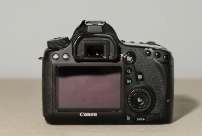 Location Canon EOS 6D