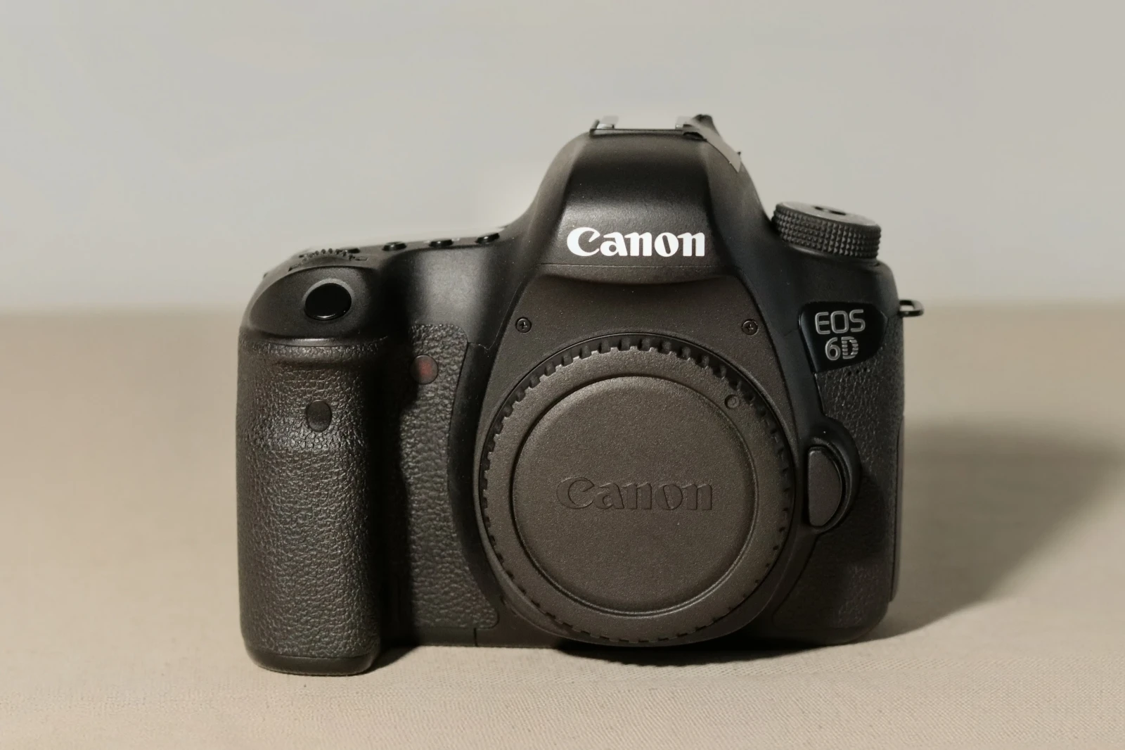 Canon EOS 6D - Photo 1 sur 3