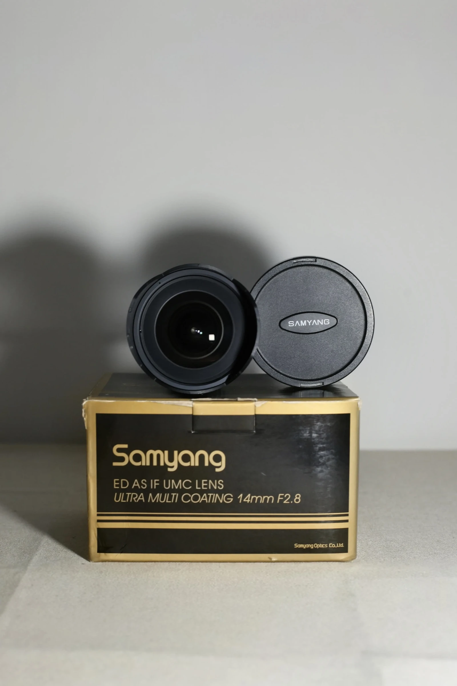 Samyang 14 mm ED AS IF UMC Lens F2.8 - Photo 2 sur 3