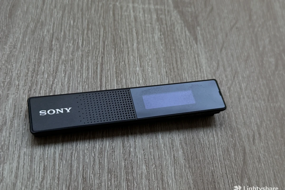 Location Sony ICD-TX650 - Lightyshare