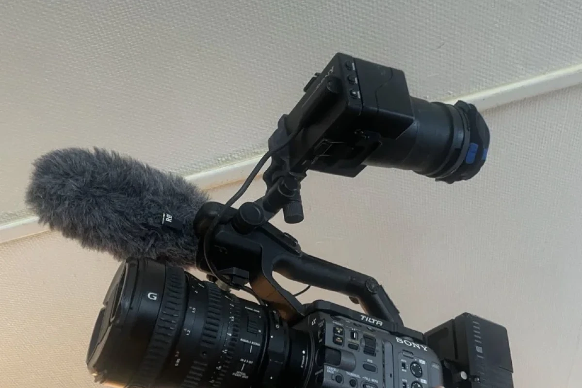 Location Sony FX6 - Lightyshare