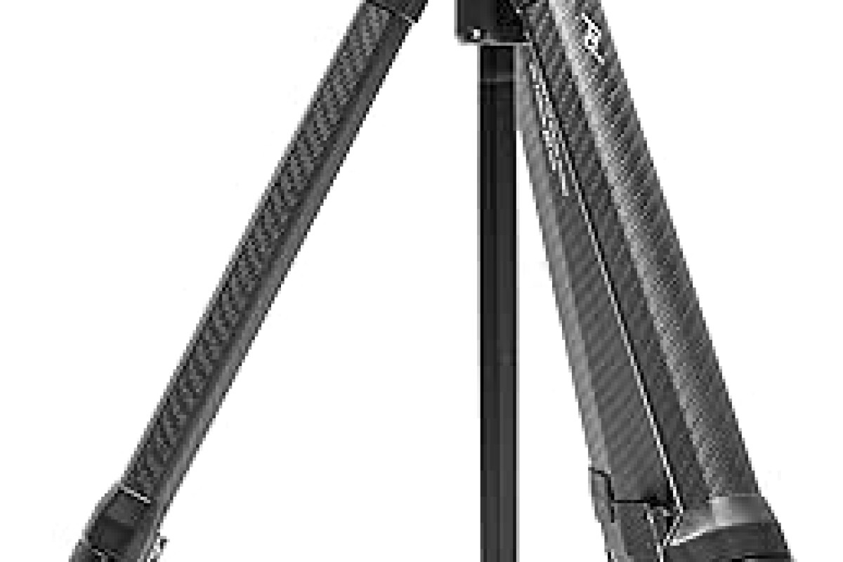 Rent Peak Design Carbon Fiber Travel Tripod - Lightyshare