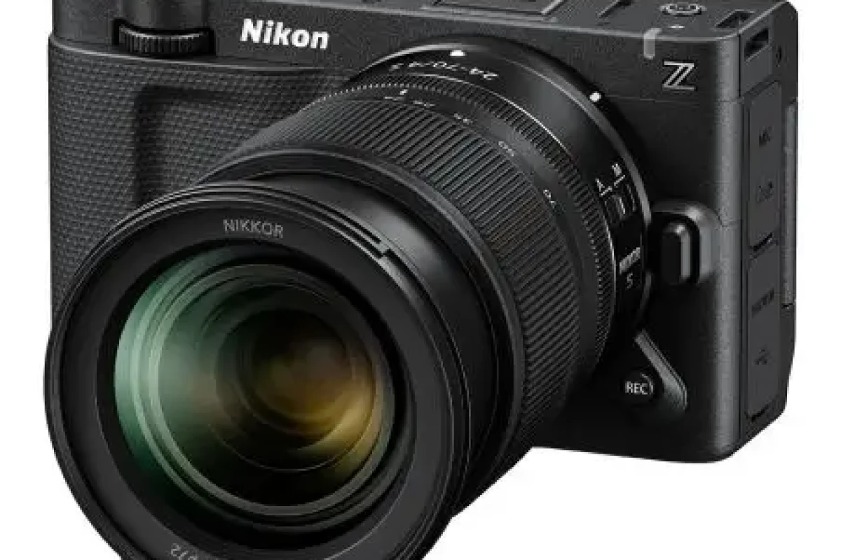 Rent Nikon Zr RED & 24/70 F4 - Lightyshare