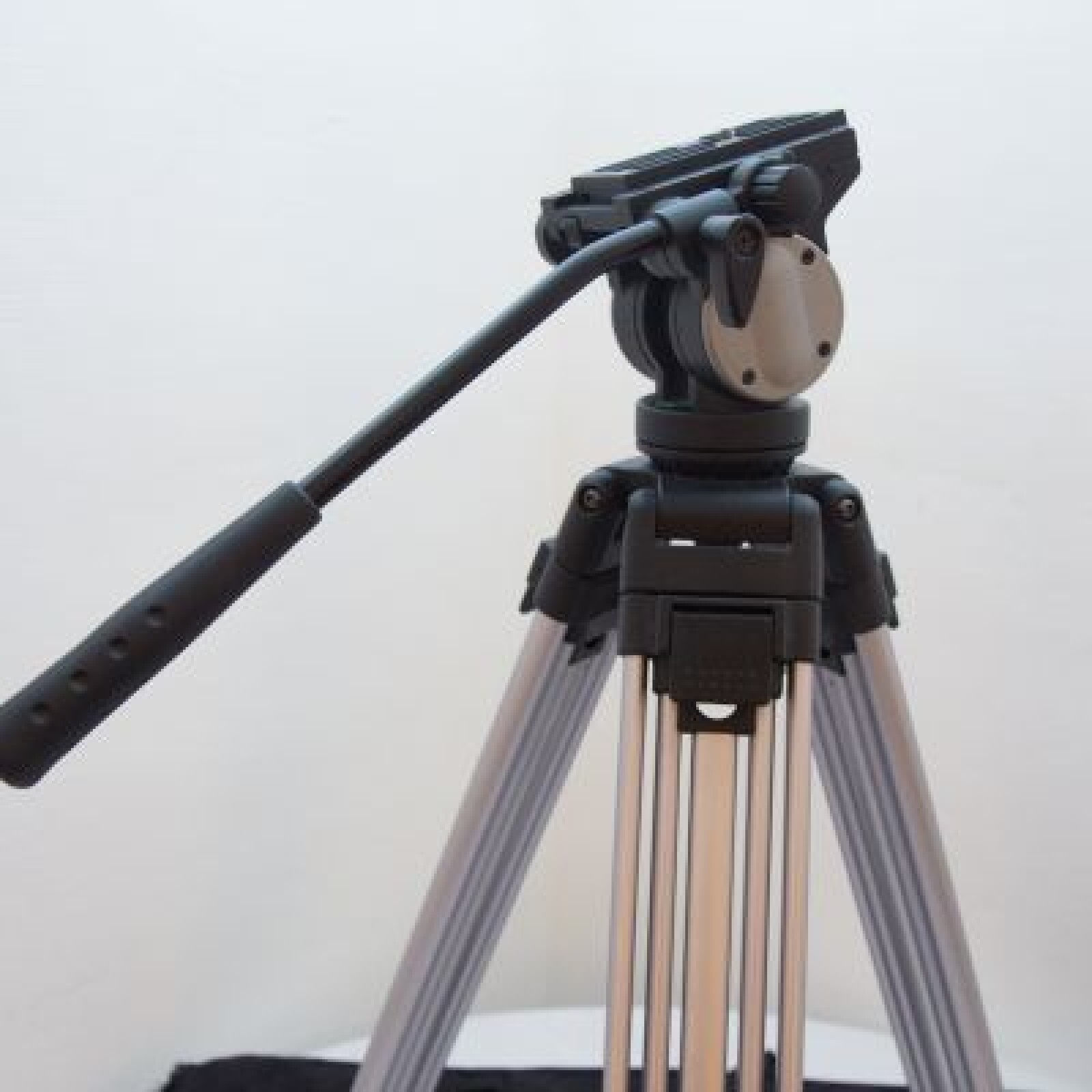 Trepied Cullman ALPHA 90000 - Photo 2 sur 2