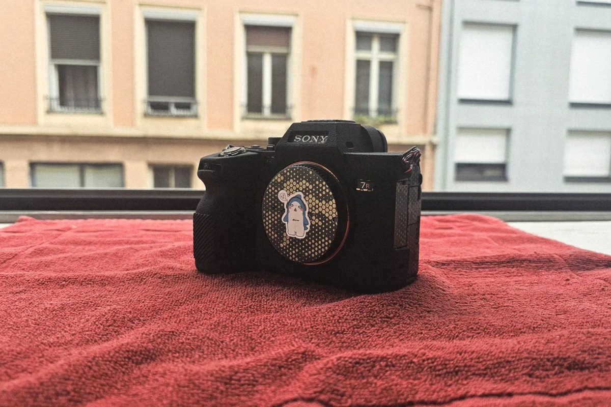 Location Sony Alpha 7 IV - Lightyshare