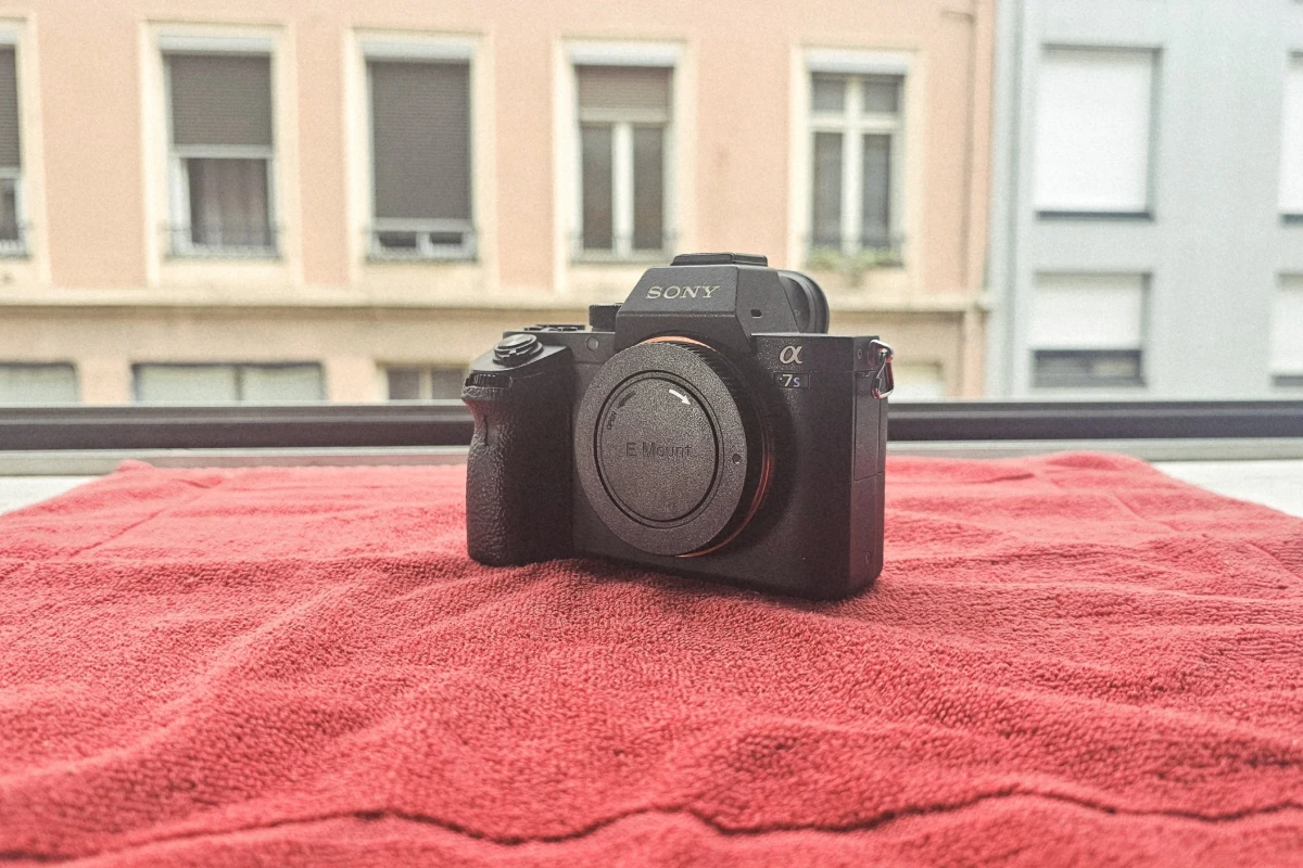 Location Sony Alpha 7S II (A7S2) - Lightyshare