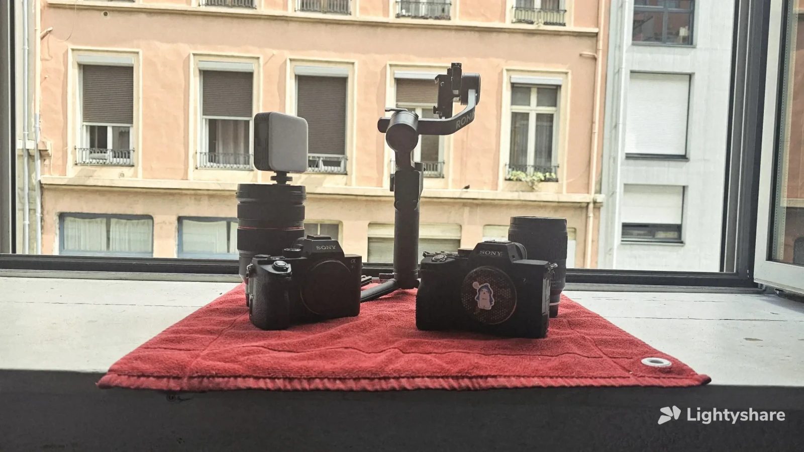 [Pack PRO] -> A7IV, A7SII, Stabilisateur, 2 objectifs - Photo 1 sur 1