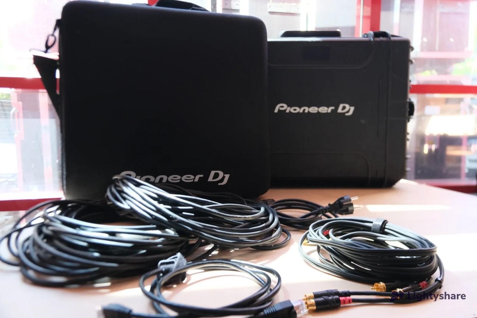 Pioneer DJ DJM-900NXS2 - Photo 5 sur 5