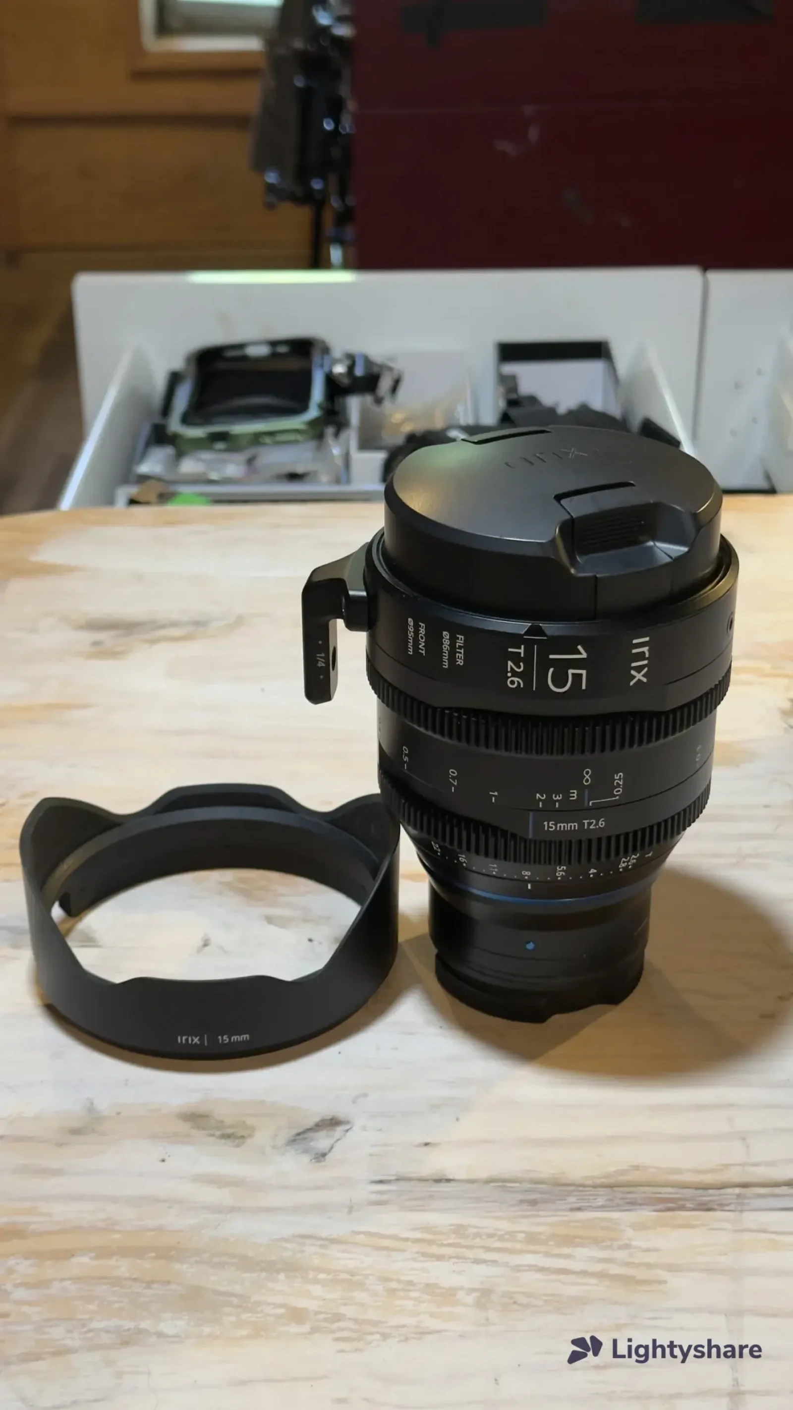 Irix Cine 15mm T2.6 (Meters) - Photo 3 sur 3