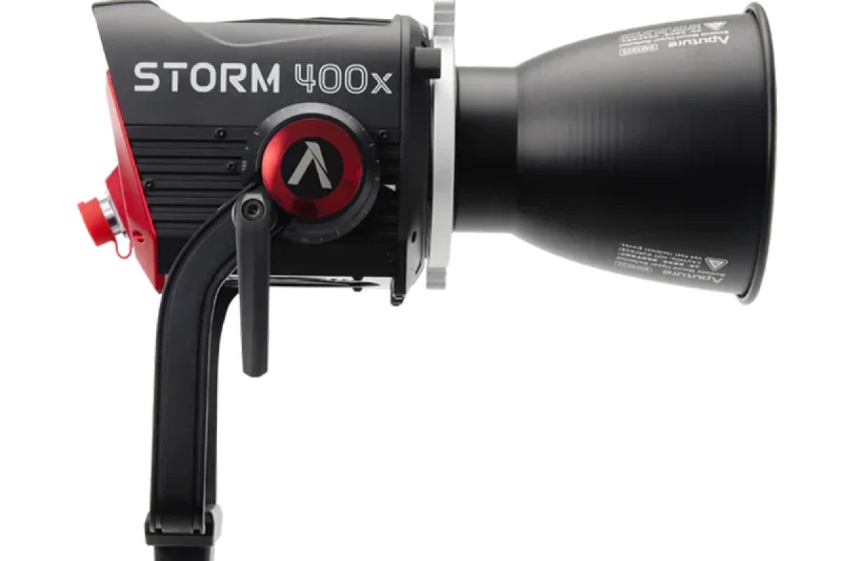 Location Aputure STORM 400x (V-Mount) - Lightyshare
