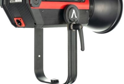 Location APUTURE LS COB 300D MK II (5600K) (LIGHT DOME  II INCLUS)
