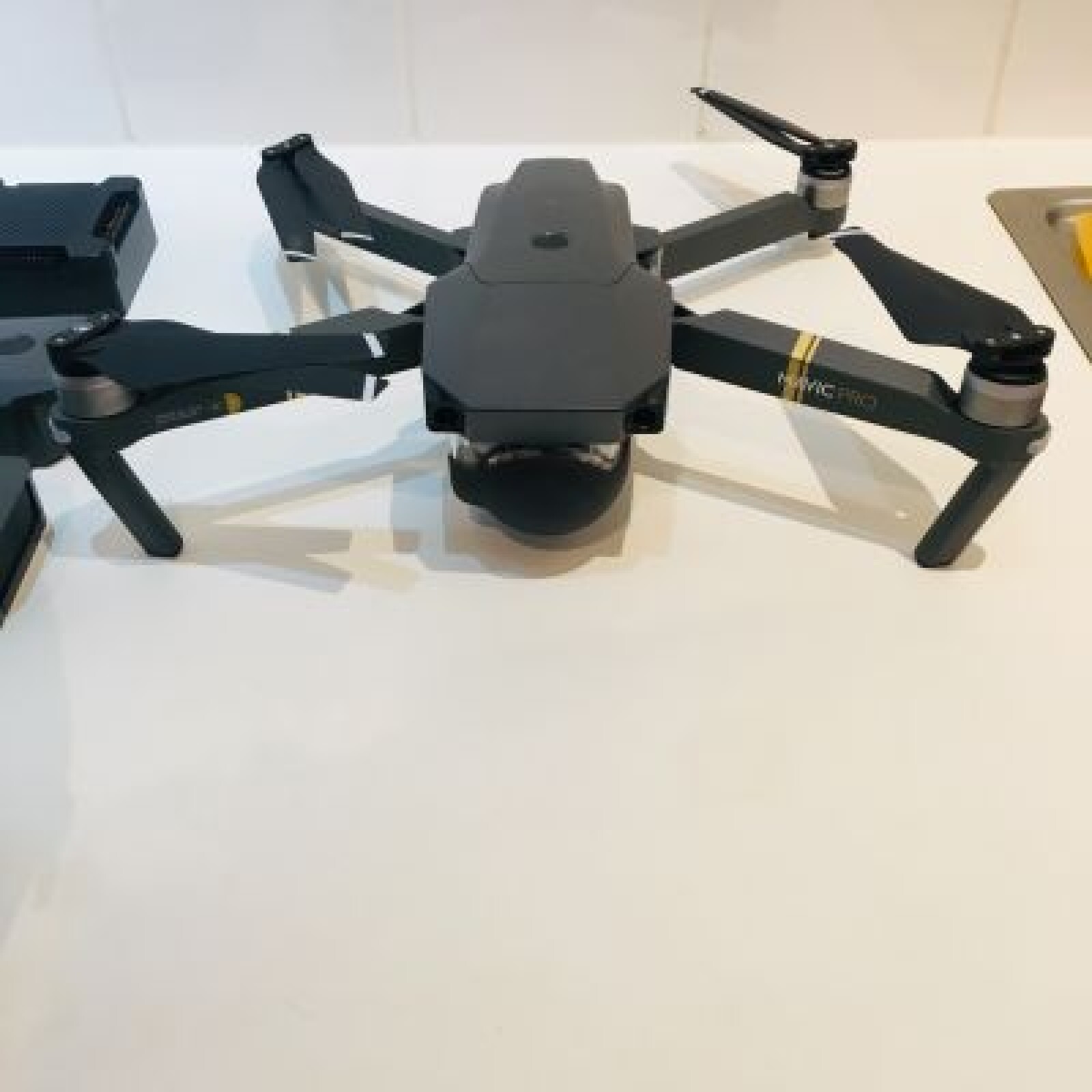 Drone DJI Mavic Pro - Photo 2 sur 3