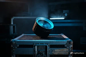 Location Aputure Fresnel 2X