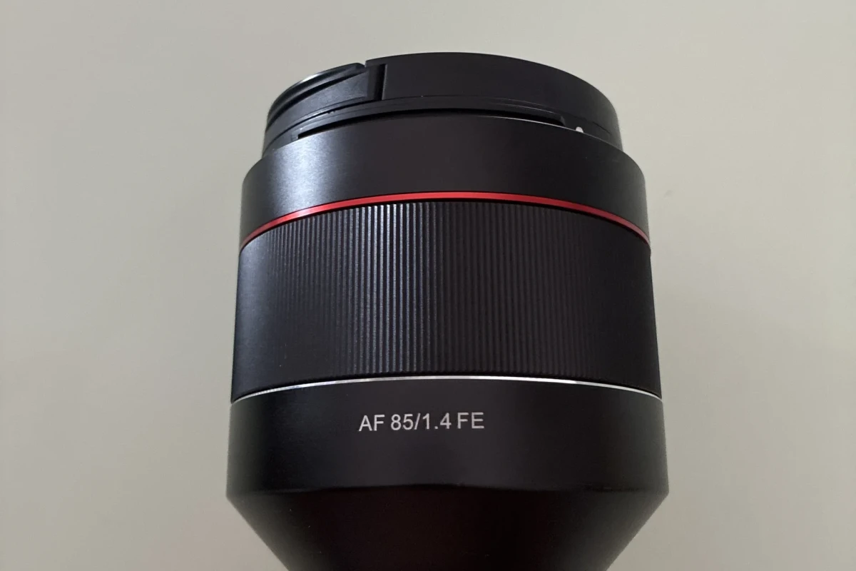 Location Samyang 85mm f/1.4 - Lightyshare