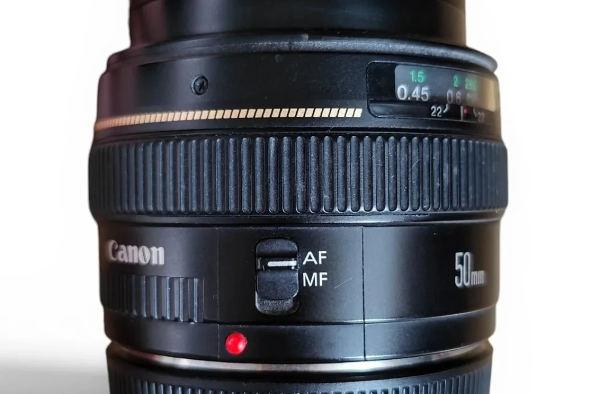 Location Canon Canon EF 50mm f/1.4 USM - Lightyshare