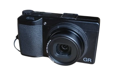 Location RICOH GR III