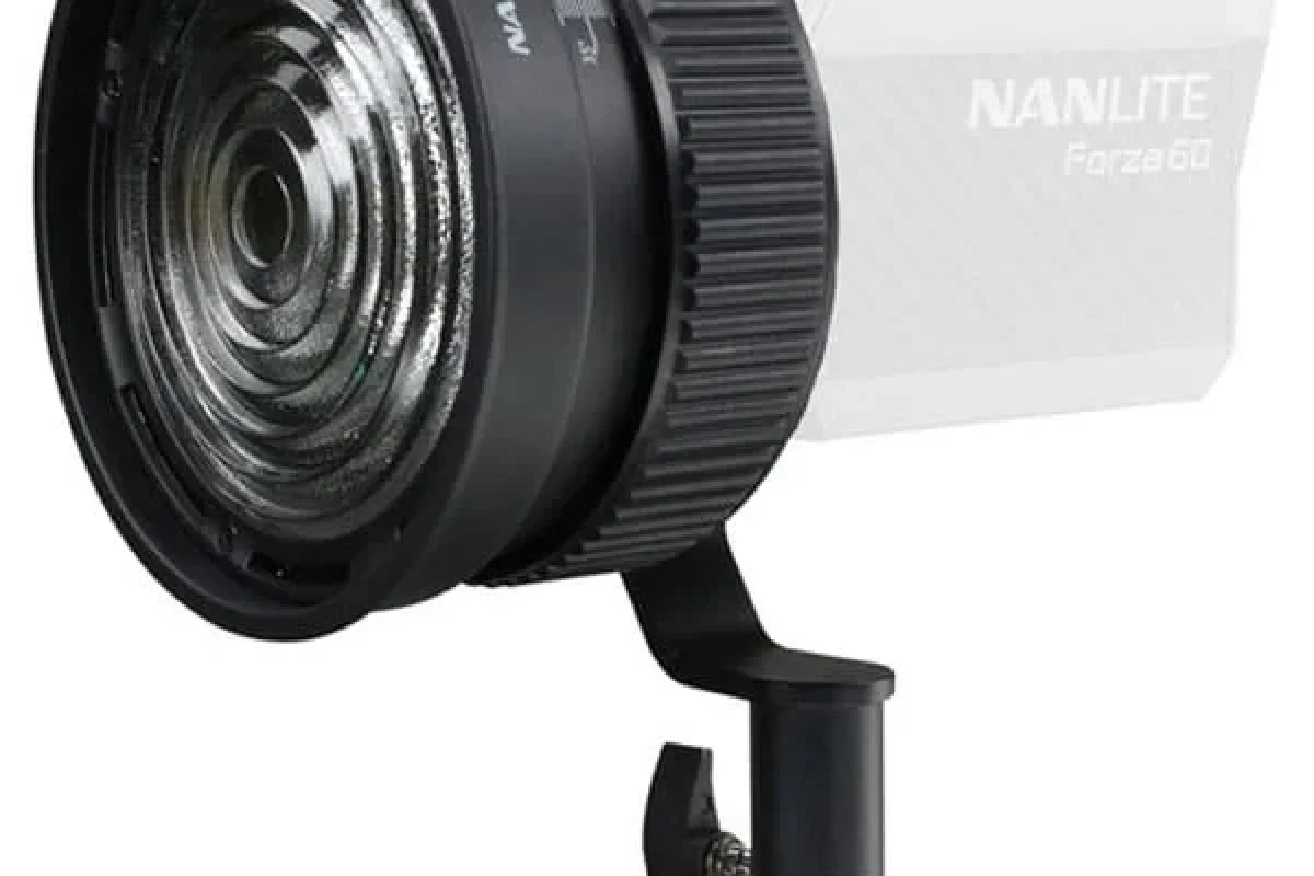 Rent Nanlite Fresnel pour Forza 60 - Lightyshare
