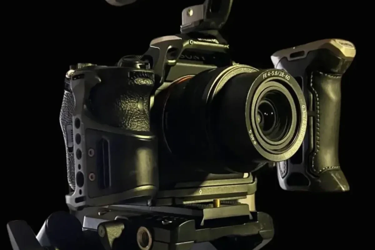 Location Sony Alpha 7SIII (A7S3) | Cage - poignée inclus - Lightyshare