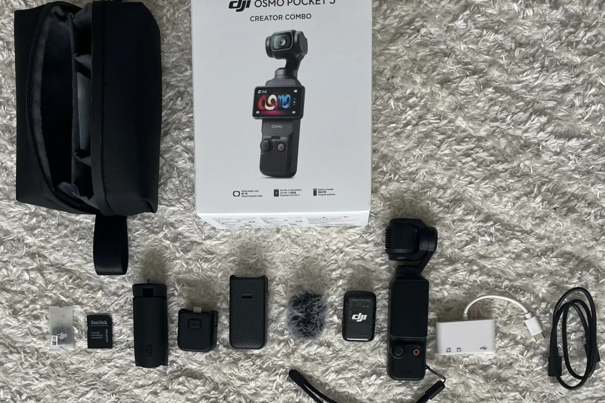 Rent DJI Osmo Pocket 3 Creator Combo - Lightyshare