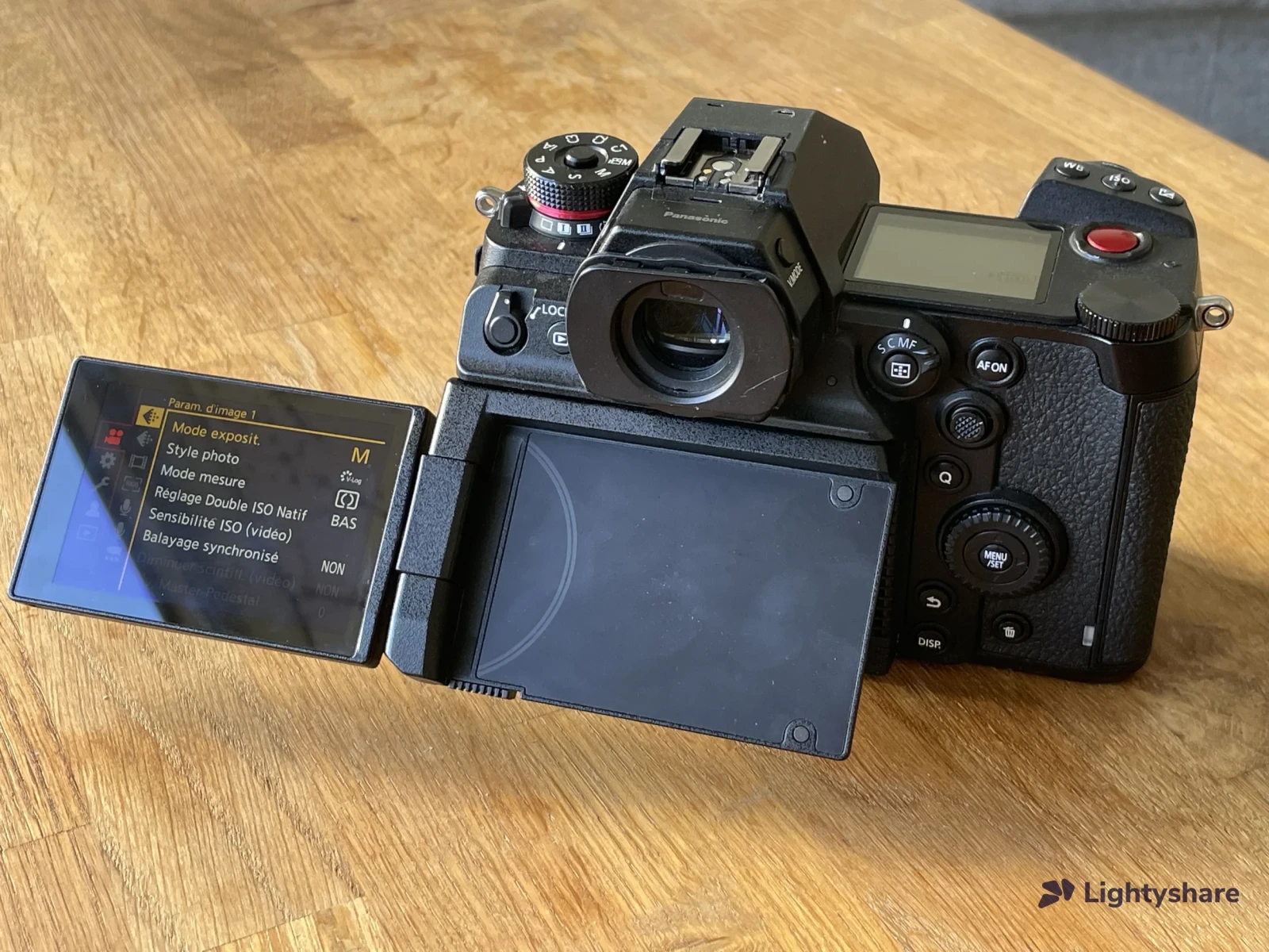 Panasonic Lumix S1H - Photo 3 sur 5