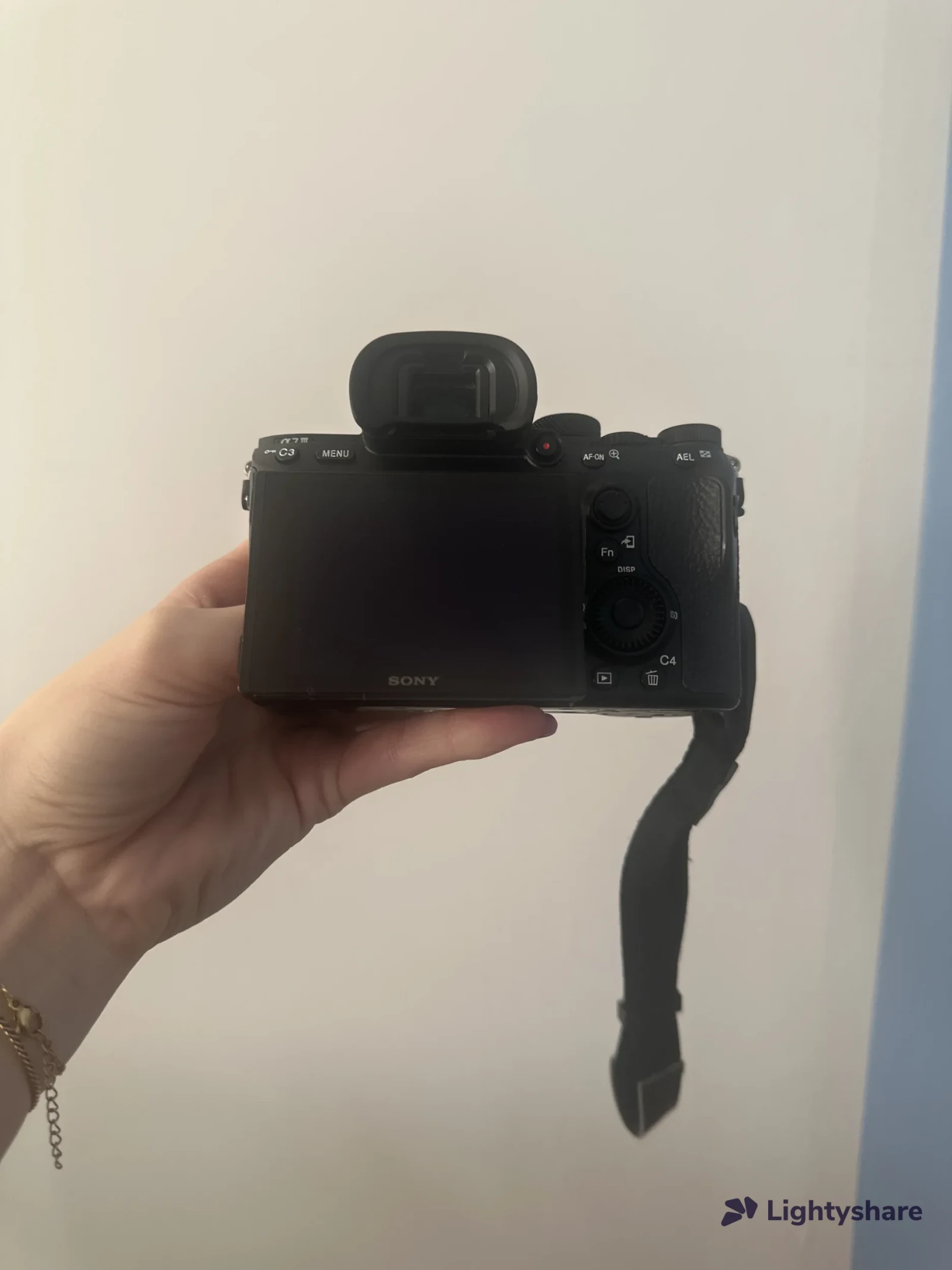 Sony Alpha 7 III (A73) - Photo 2 sur 3