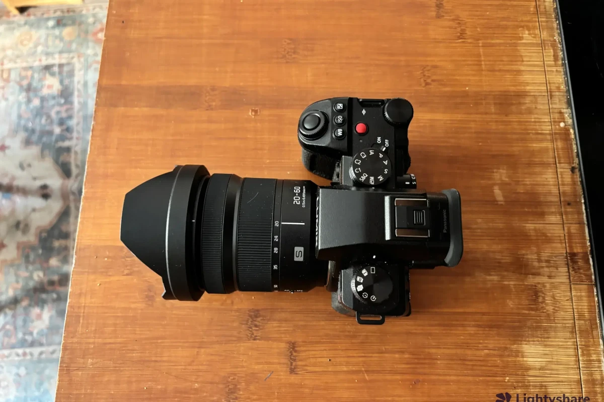 Location Panasonic S5II - Lightyshare