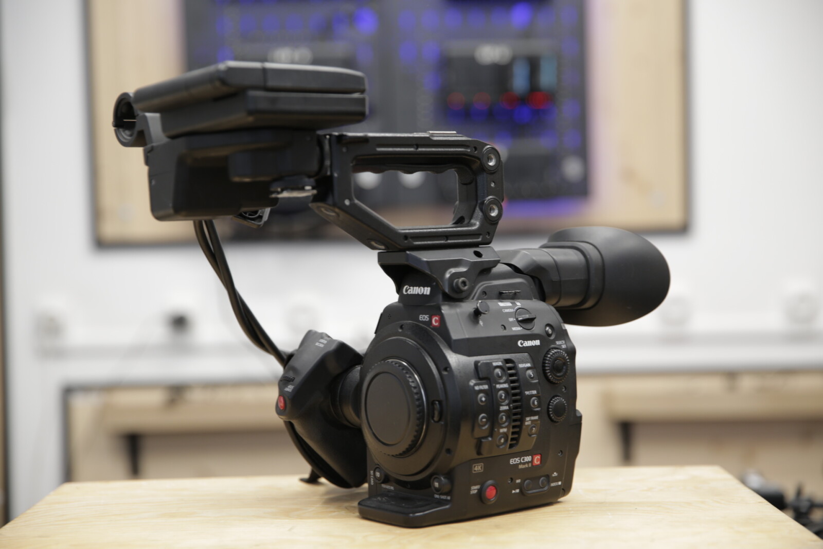 Canon EOS C300 Mark II - Photo 1 sur 4