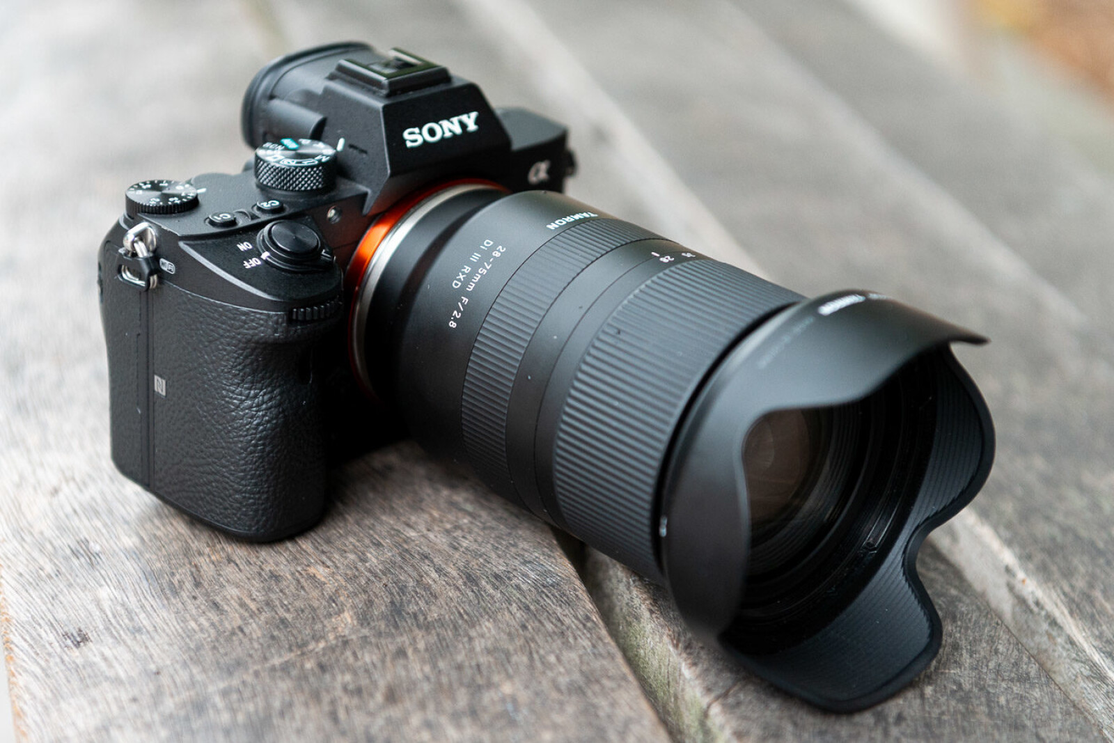 Pack Sony A7iii + Tamron 28-75mm f/2.8 Di III RXD - Photo 2 sur 4
